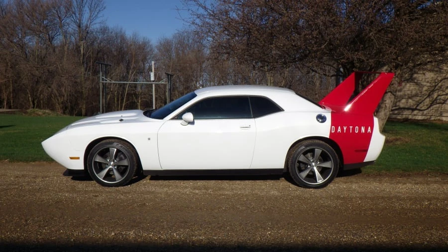2011 Dodge Challenger 3rd Gen - Image 2 of 5