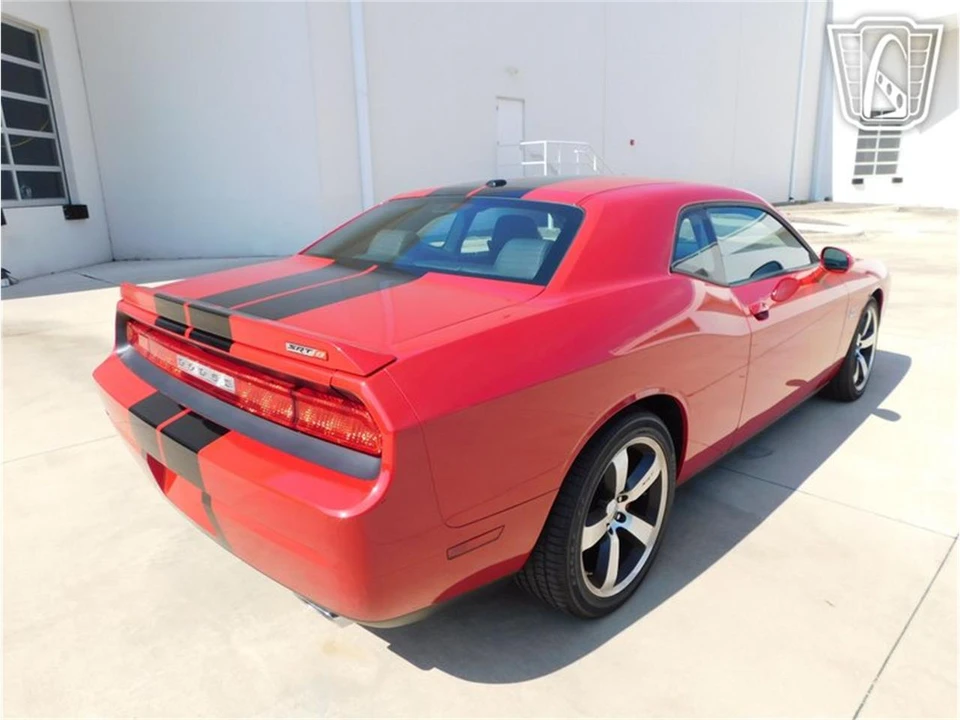 2011 Dodge Challenger 3rd Gen - Image 26 of 31