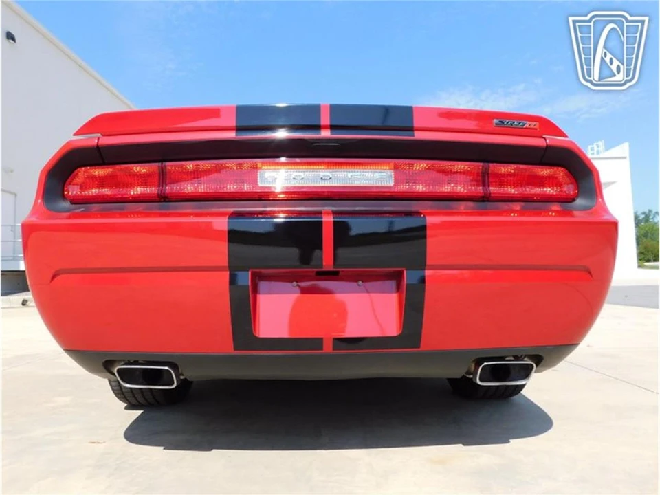 2011 Dodge Challenger 3rd Gen - Image 21 of 31