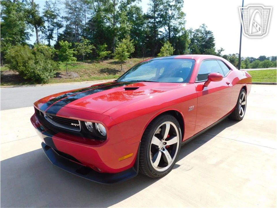2011 Dodge Challenger 3rd Gen - Image 7 of 31