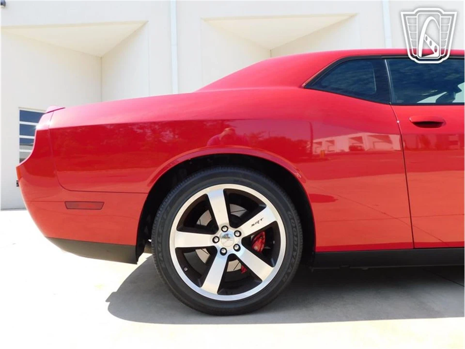 2011 Dodge Challenger 3rd Gen - Image 27 of 31