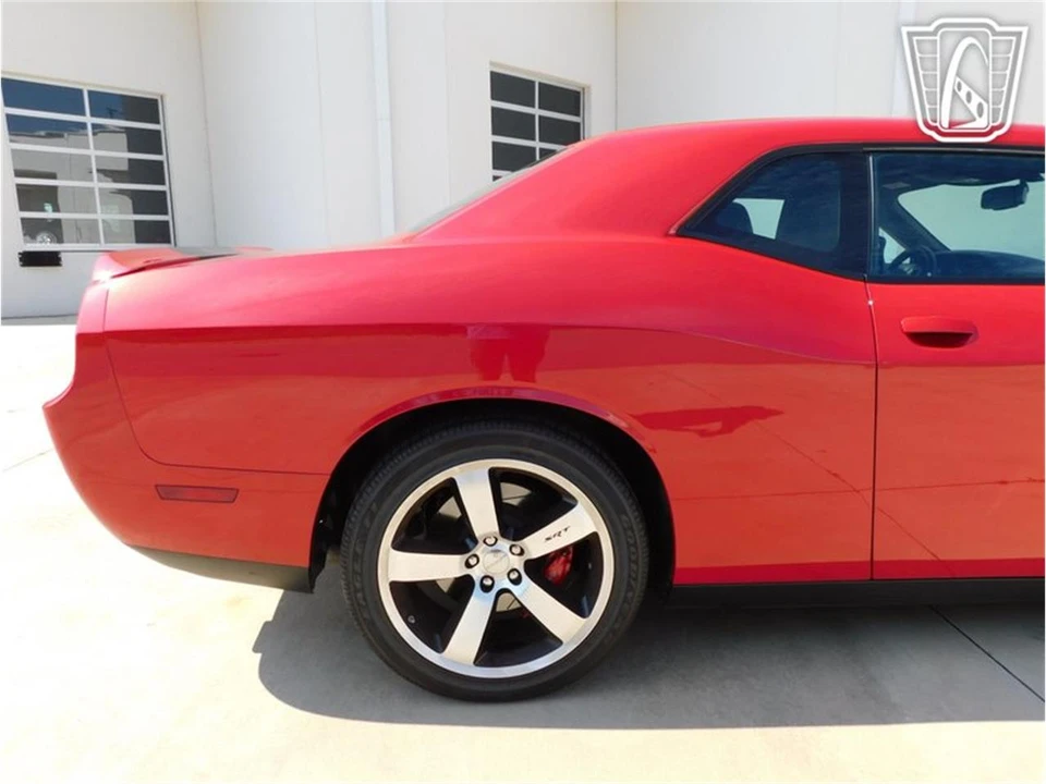 2011 Dodge Challenger 3rd Gen - Image 28 of 31