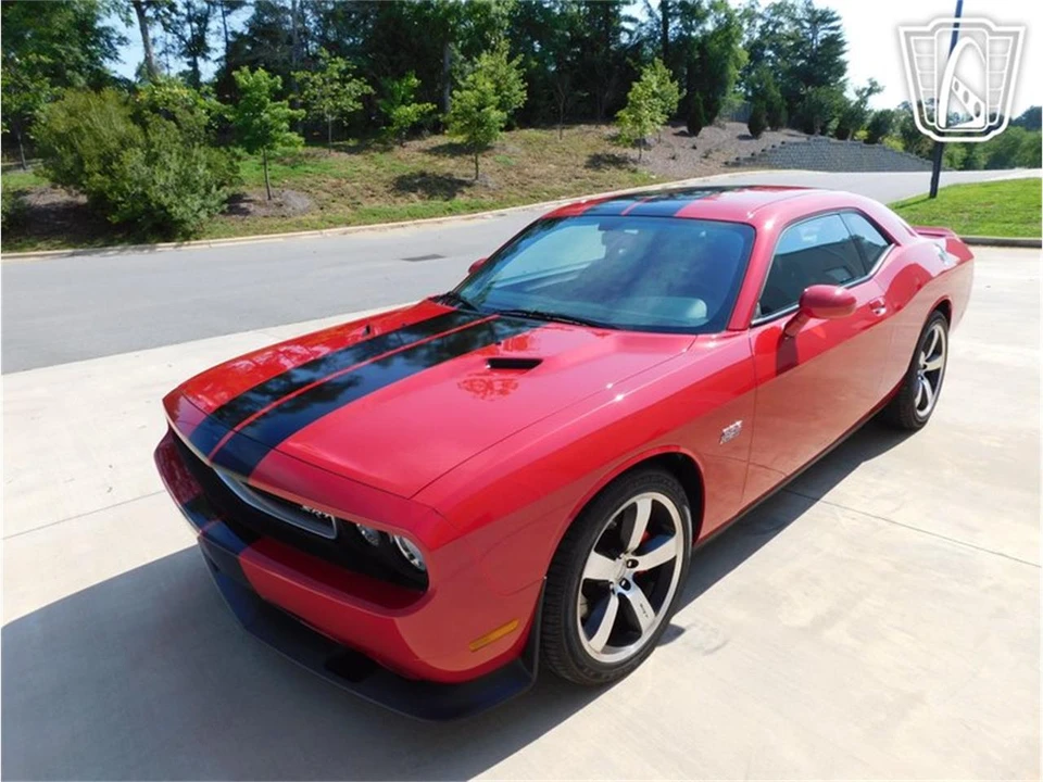 2011 Dodge Challenger 3rd Gen - Image 8 of 31