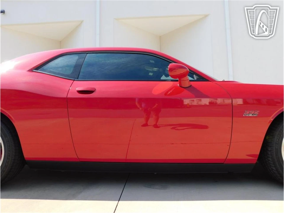 2011 Dodge Challenger 3rd Gen - Image 30 of 31