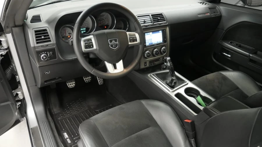 2011 Dodge Challenger 3rd Gen - Image 3 of 5
