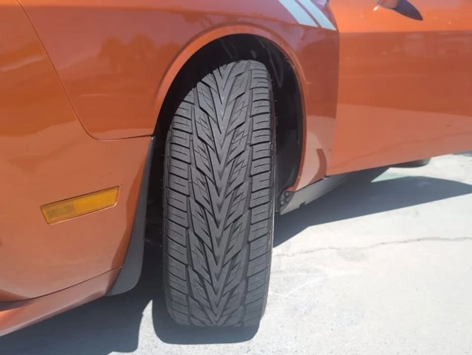 2011 Dodge Challenger 3rd Gen - Image 9 of 11