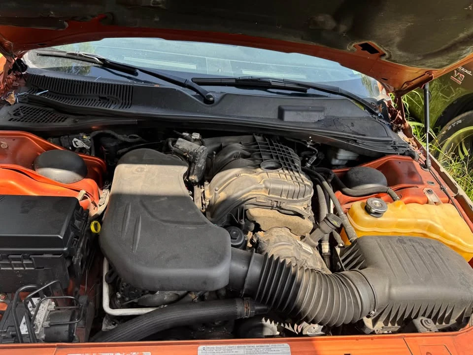 2011 Dodge Challenger 3rd Gen - Image 2 of 4