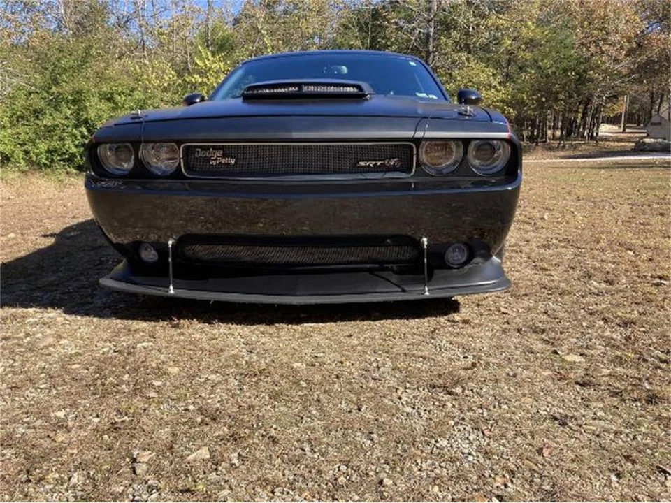 2011 Dodge Challenger 3rd Gen - Image 5 of 23