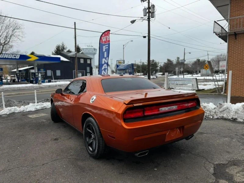 2011 Dodge Challenger 3rd Gen - Image 11 of 12