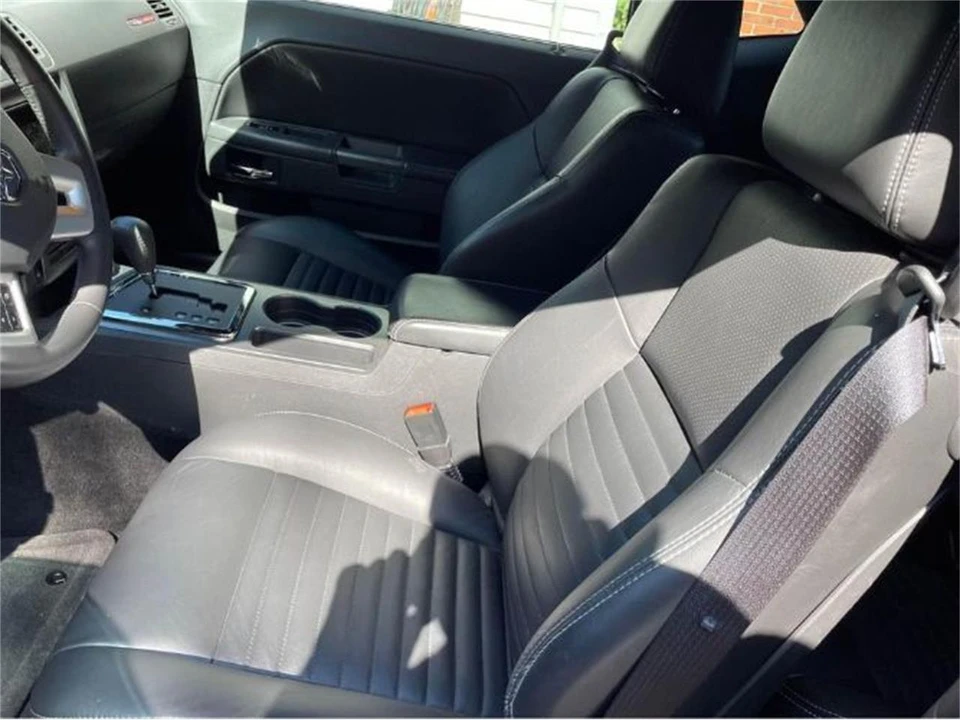2011 Dodge Challenger 3rd Gen - Image 2 of 10