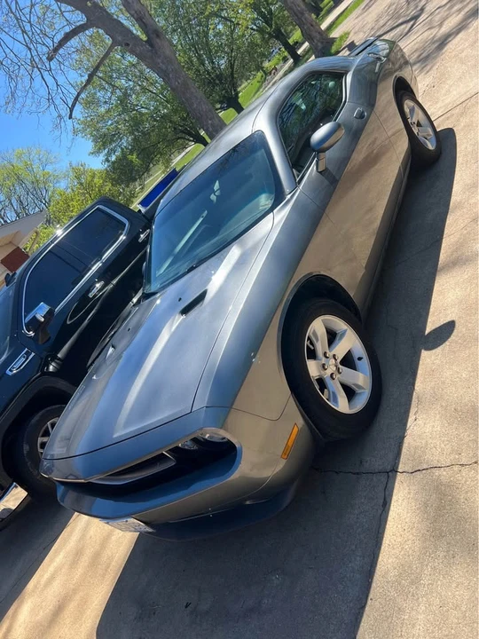 2011 Dodge Challenger 3rd Gen - Image 2 of 8