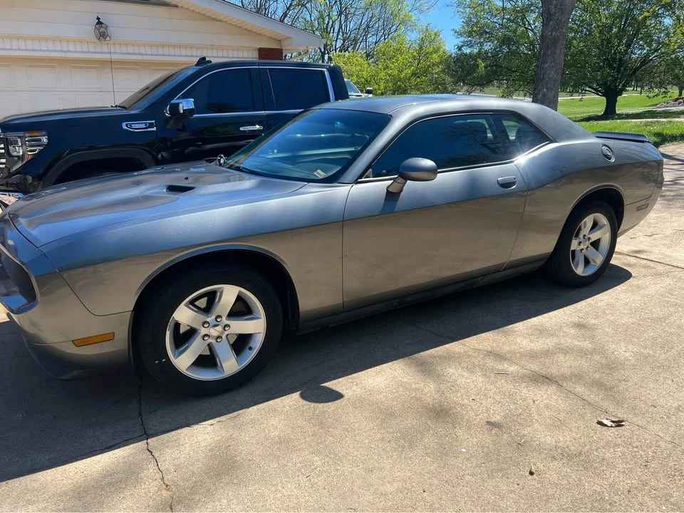 2011 Dodge Challenger 3rd Gen - Image 3 of 8