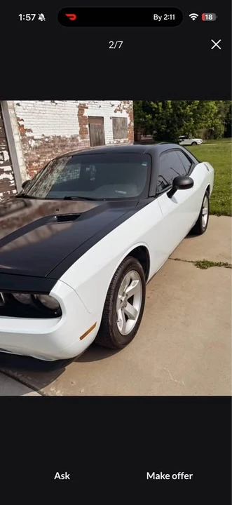 2011 Dodge Challenger 3rd Gen - Image 2 of 8