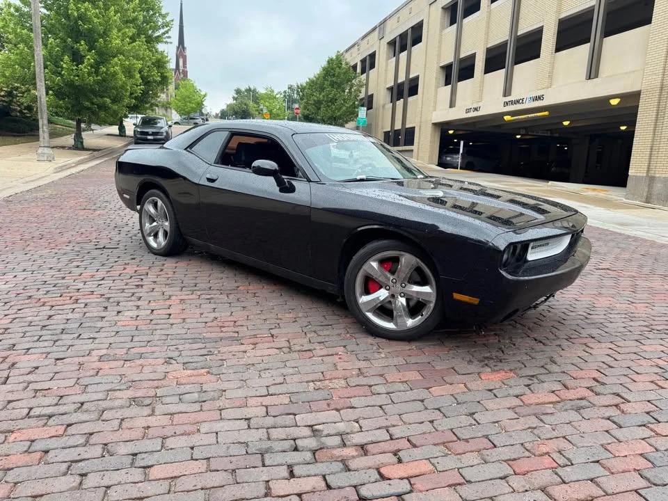 2011 Dodge Challenger 3rd Gen - Image 4 of 5