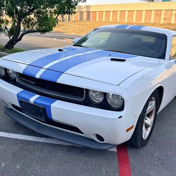2011 Dodge Challenger SE