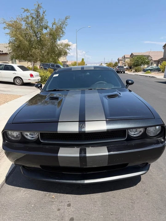 2011 Dodge Challenger 3rd Gen - Image 3 of 20