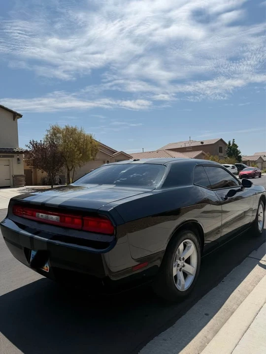 2011 Dodge Challenger 3rd Gen - Image 7 of 20
