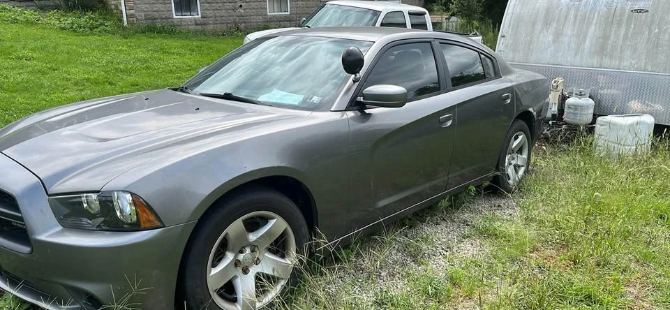 2011 Dodge Challenger 3rd Gen - Image 2 of 3