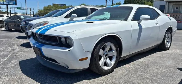 2011 Dodge Challenger Coupe 2D