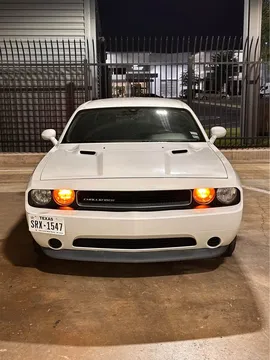 2011 Dodge Challenger Coupe 2D