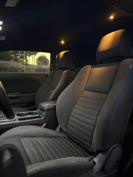 2011 Dodge Challenger 3rd Gen - Image 11 of 17