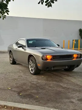 2011 Dodge Challenger Coupe 2D