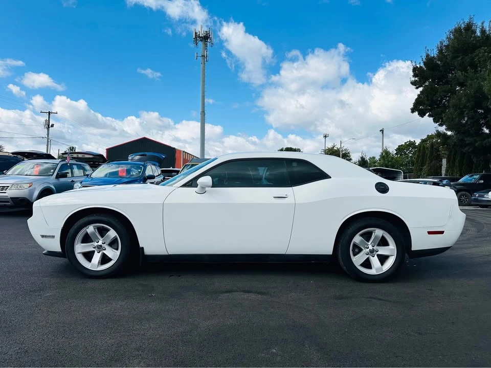 2011 Dodge Challenger 3rd Gen - Image 4 of 4