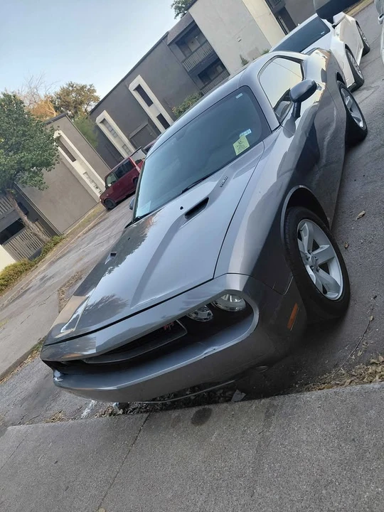 2011 Dodge Challenger 3rd Gen - Image 4 of 4