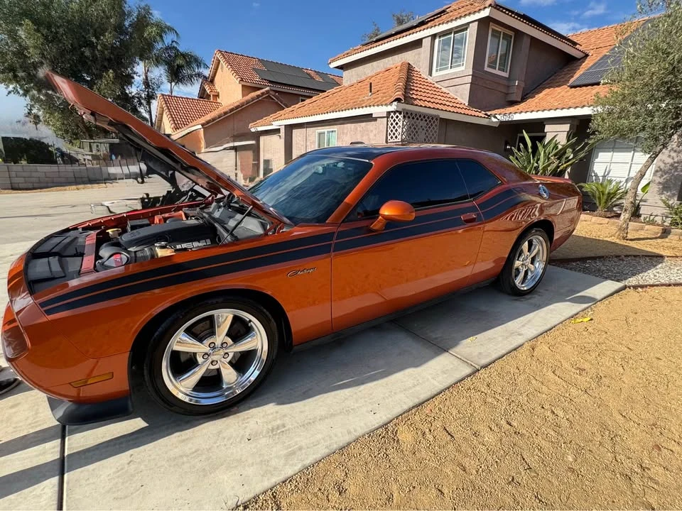2011 Dodge Challenger 3rd Gen - Image 2 of 6