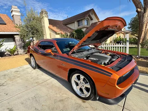 2011 Dodge Challenger Coupe 2D