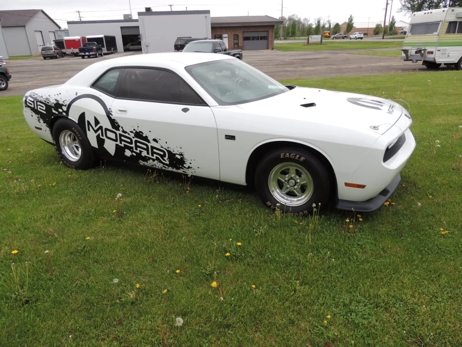2011 Dodge Challenger 3rd Gen - Image 2 of 6