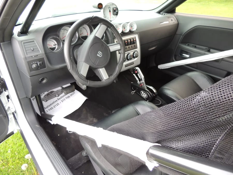 2011 Dodge Challenger 3rd Gen - Image 4 of 6