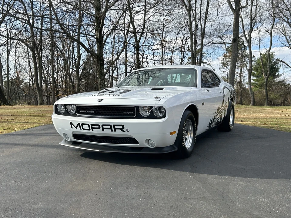 2011 Dodge Challenger 3rd Gen - Image 4 of 31