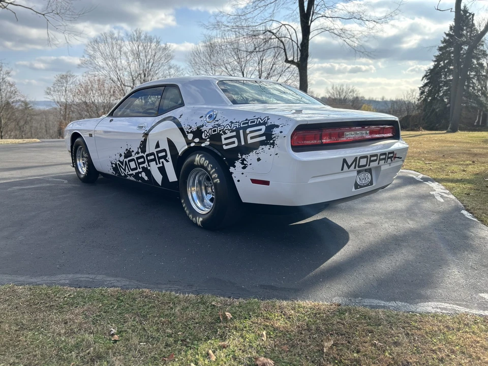 2011 Dodge Challenger 3rd Gen - Image 21 of 31