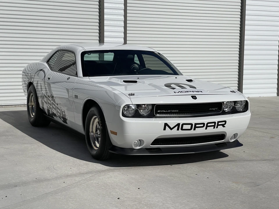 2011 Dodge Challenger 3rd Gen - Image 12 of 31