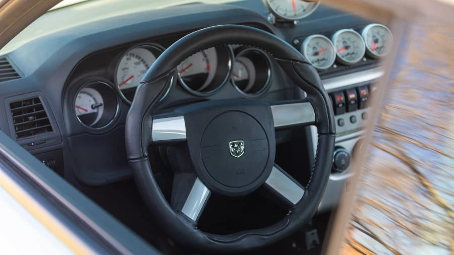 2011 Dodge Challenger 3rd Gen - Image 10 of 23