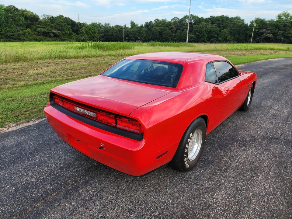 2011 Dodge Challenger 3rd Gen - Image 11 of 31