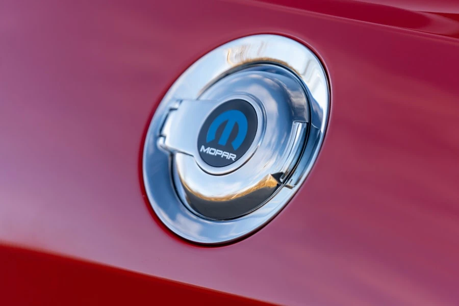 2011 Dodge Challenger 3rd Gen - Image 17 of 31