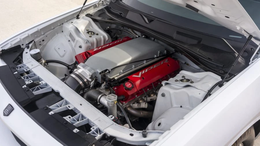 2011 Dodge Challenger 3rd Gen - Image 6 of 30