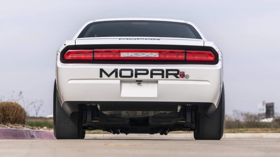 2011 Dodge Challenger 3rd Gen - Image 15 of 30