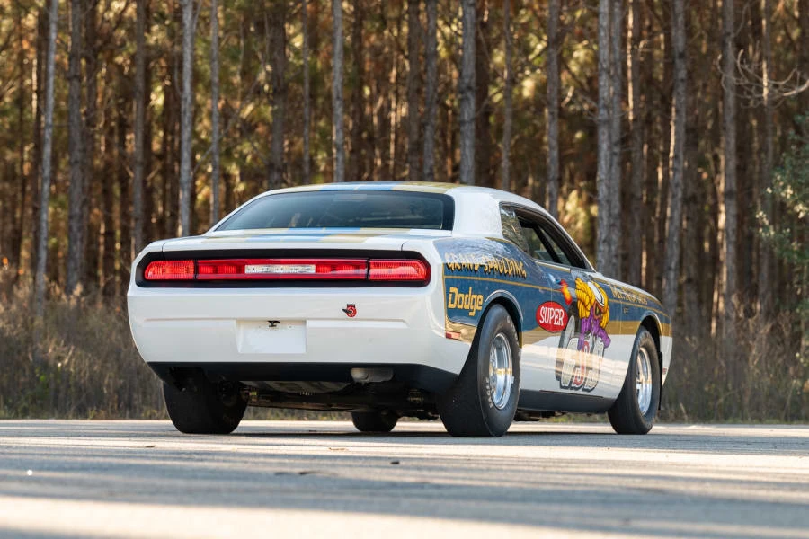 2011 Dodge Challenger 3rd Gen - Image 14 of 31