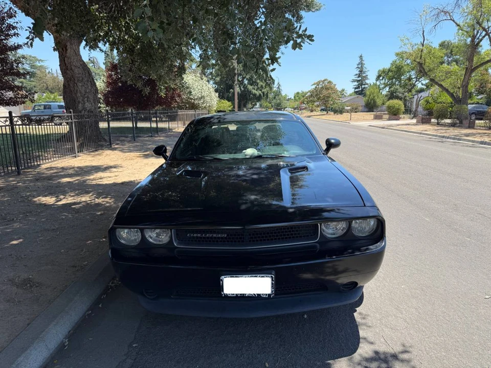 2011 Dodge Challenger 3rd Gen - Image 3 of 7