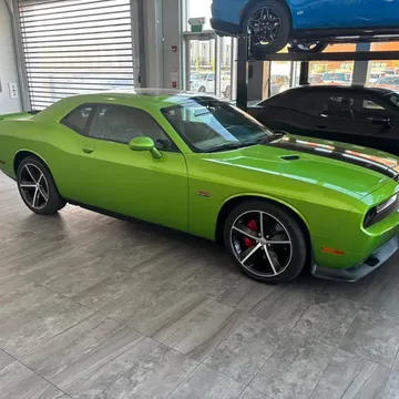 2011 Dodge Challenger SRT