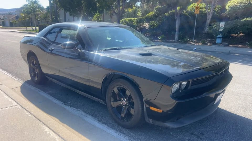 2011 Dodge Challenger 3rd Gen - Image 2 of 7