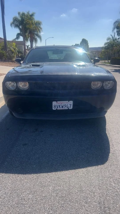 2011 Dodge Challenger 3rd Gen - Image 3 of 7