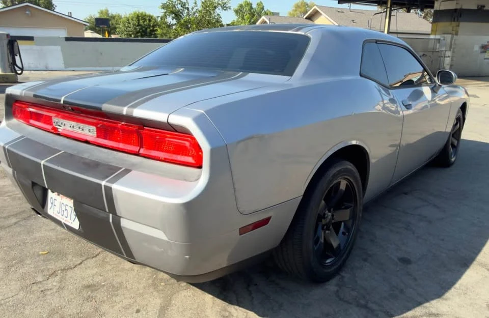 2011 Dodge Challenger 3rd Gen - Image 4 of 12
