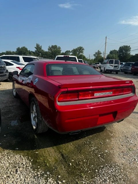 2011 Dodge Challenger 3rd Gen - Image 4 of 8