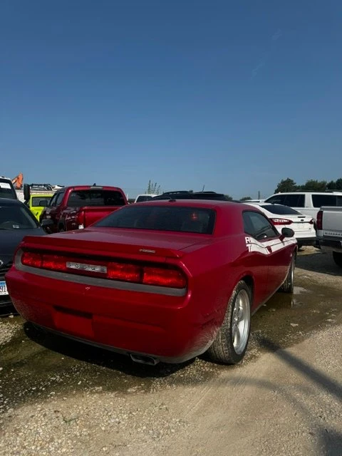 2011 Dodge Challenger 3rd Gen - Image 3 of 8