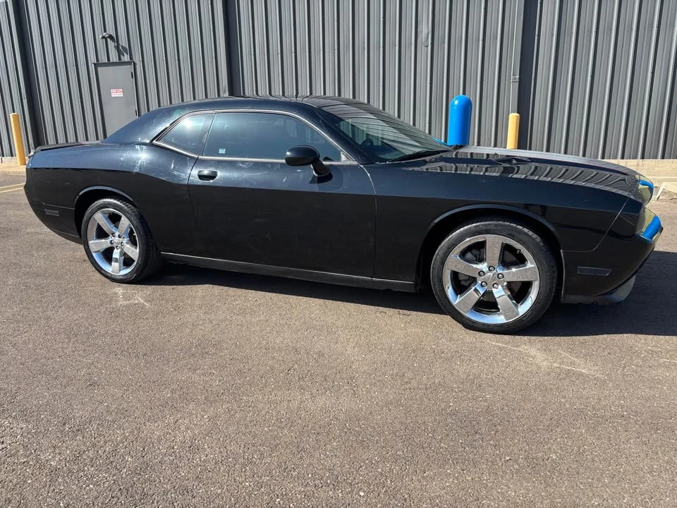 2011 Dodge Challenger 3rd Gen - Image 3 of 13