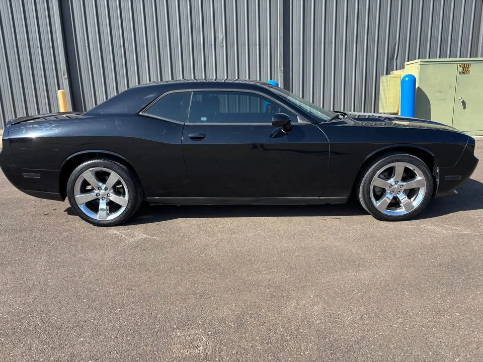 2011 Dodge Challenger 3rd Gen - Image 4 of 13